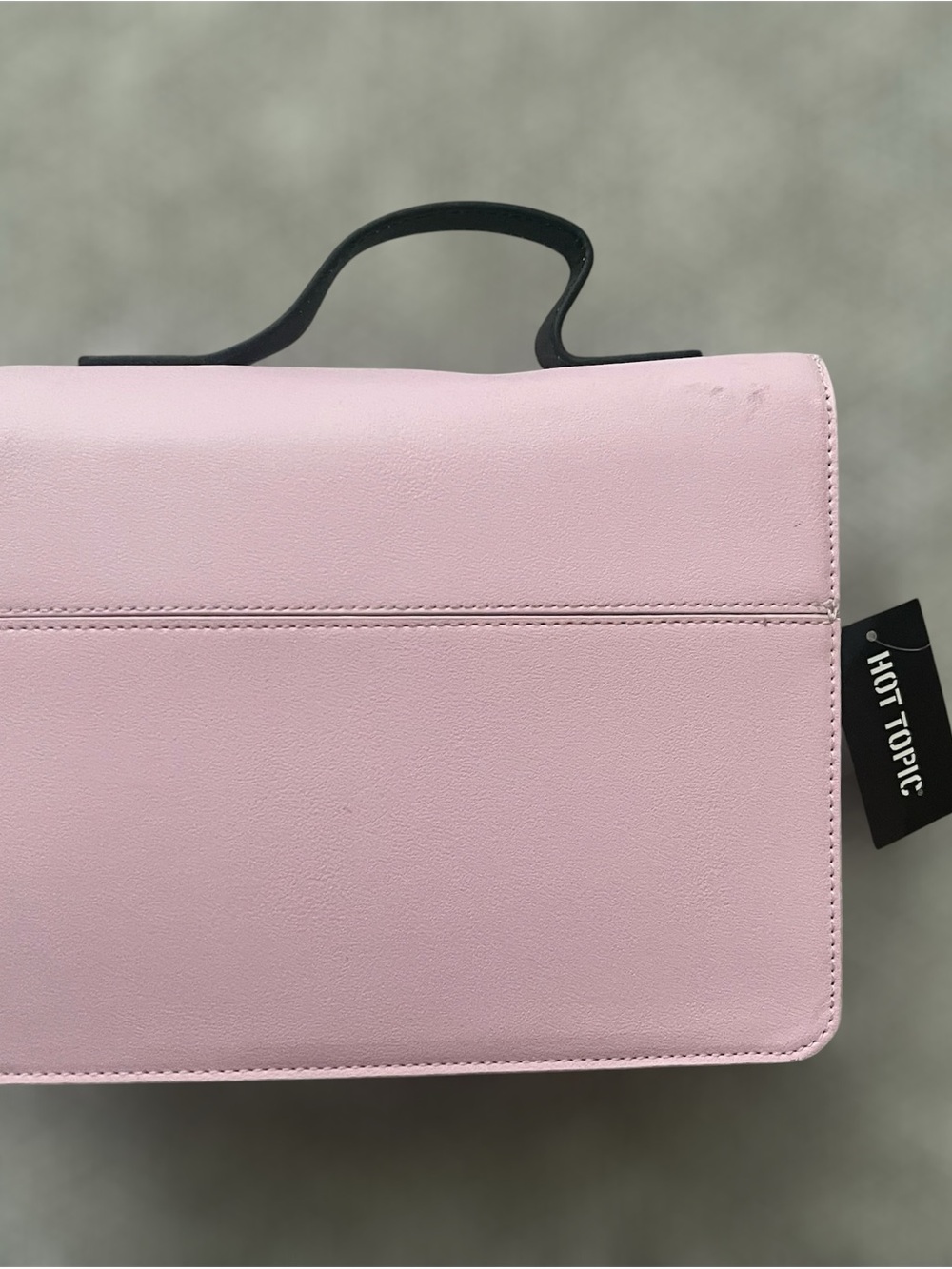 Hot Topic Heart Buckle Crossbody Bag - Picture 2 of 6